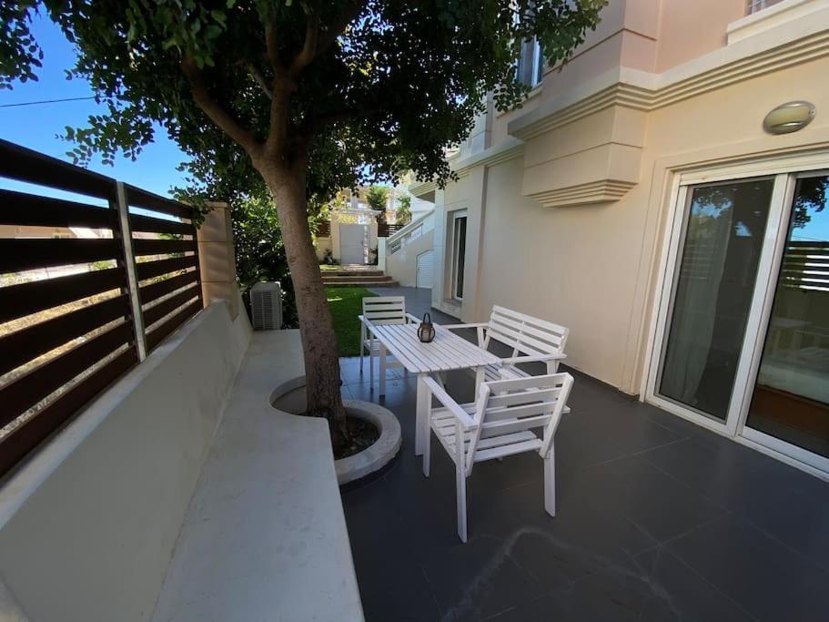 Cozy 2 Room Apartment With Garden Near Athens Air-Port Артемида Екстериор снимка